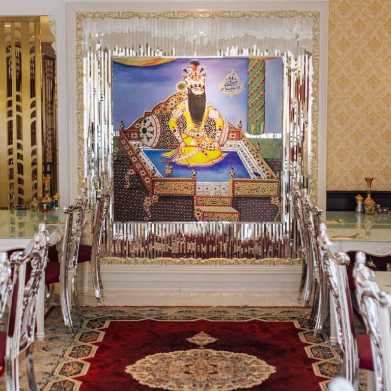 lalezar restaurant