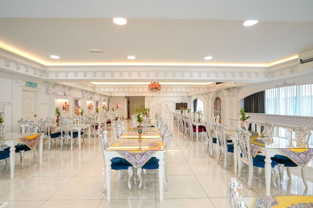 Lalezar venue